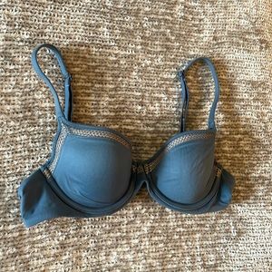 34b super soft and cozy Victoria Secret bra